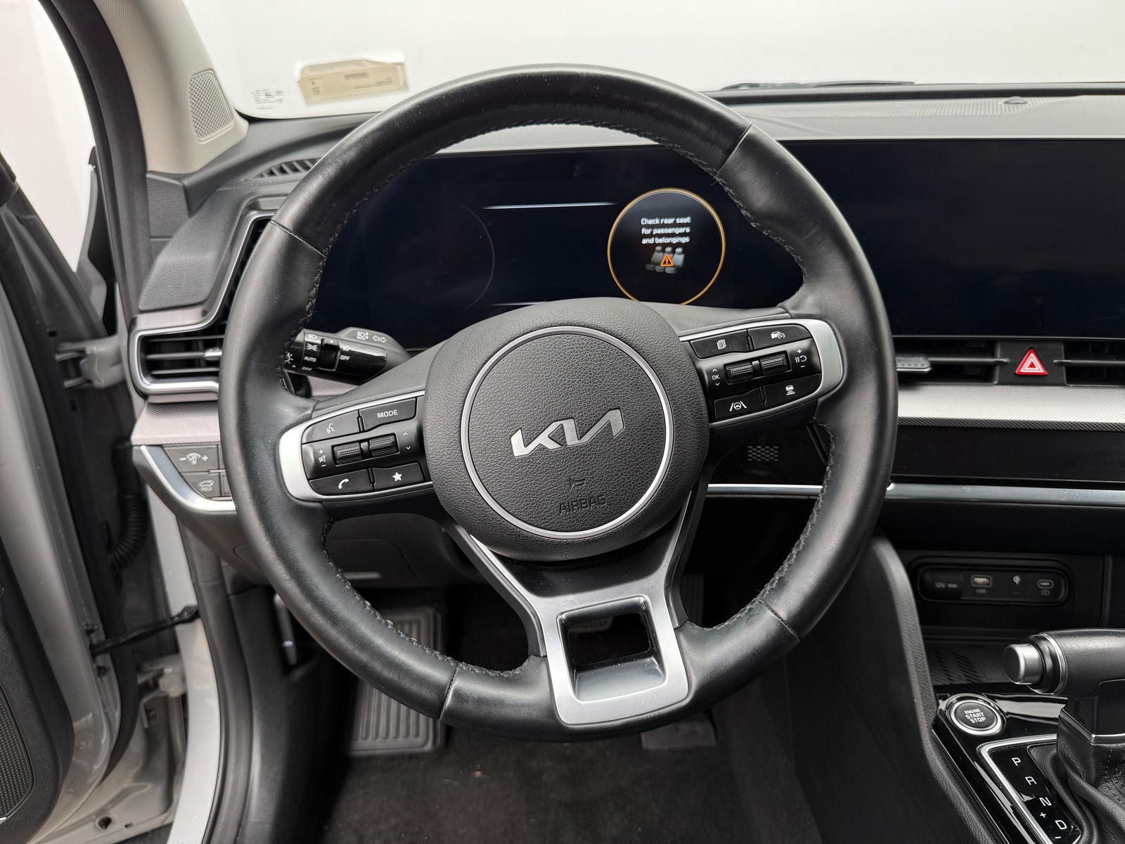 Thumbnail: 2023 Kia Sportage - 4