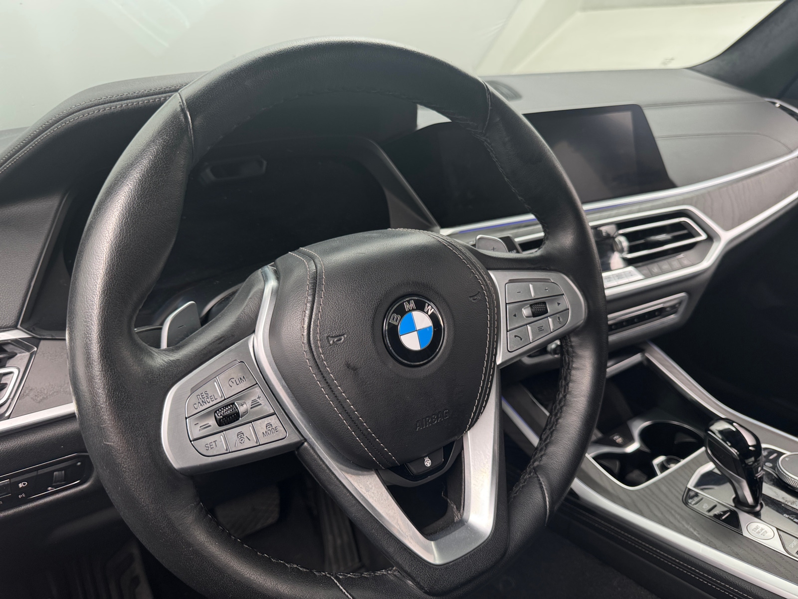 Thumbnail: 2022 BMW X7 - 4