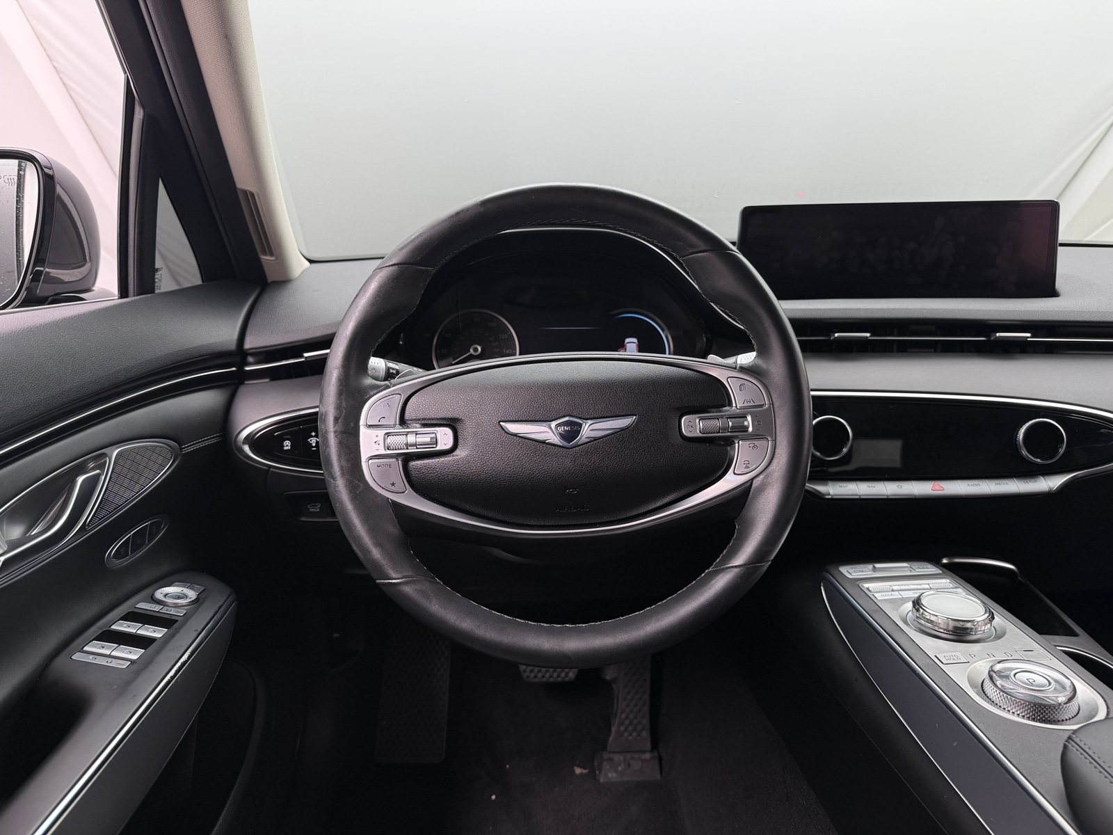 Thumbnail: 2022 Genesis GV70 - 4