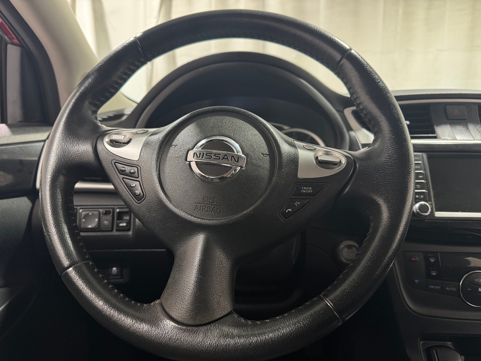 Thumbnail: 2019 Nissan Sentra - 5