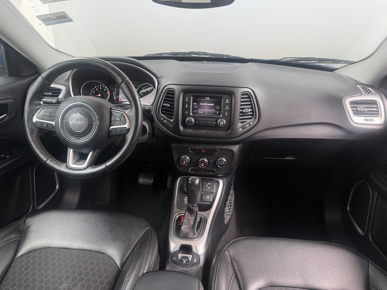 Thumbnail: 2018 Jeep Compass - 3