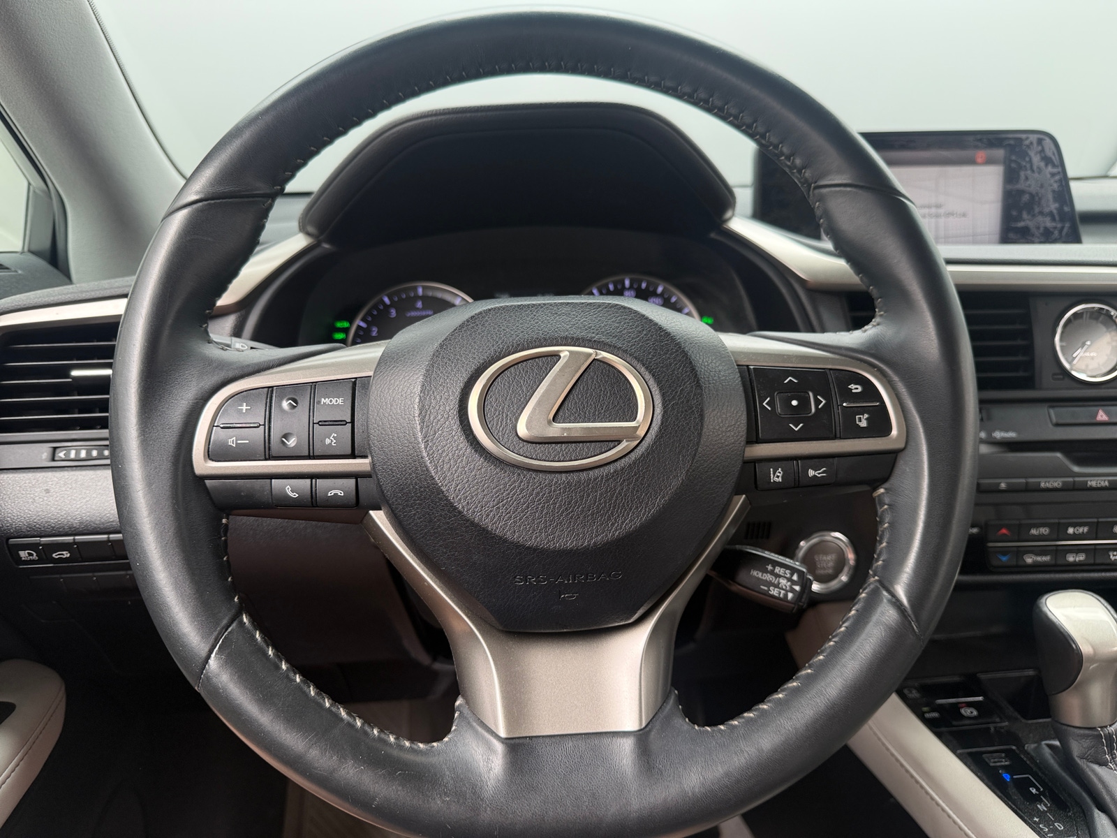 Thumbnail: 2018 Lexus RX - 4