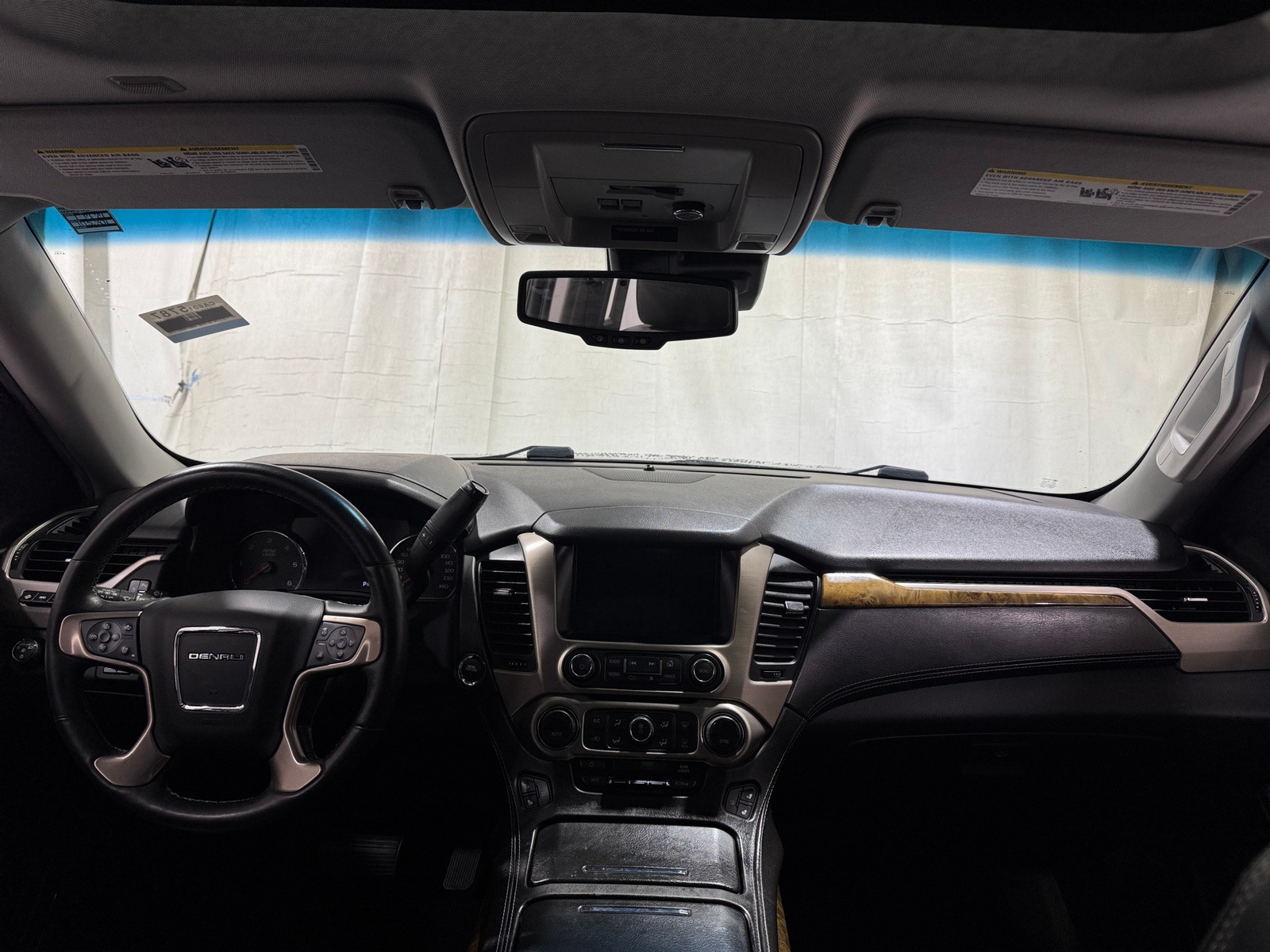 Thumbnail: 2016 GMC Yukon - 2