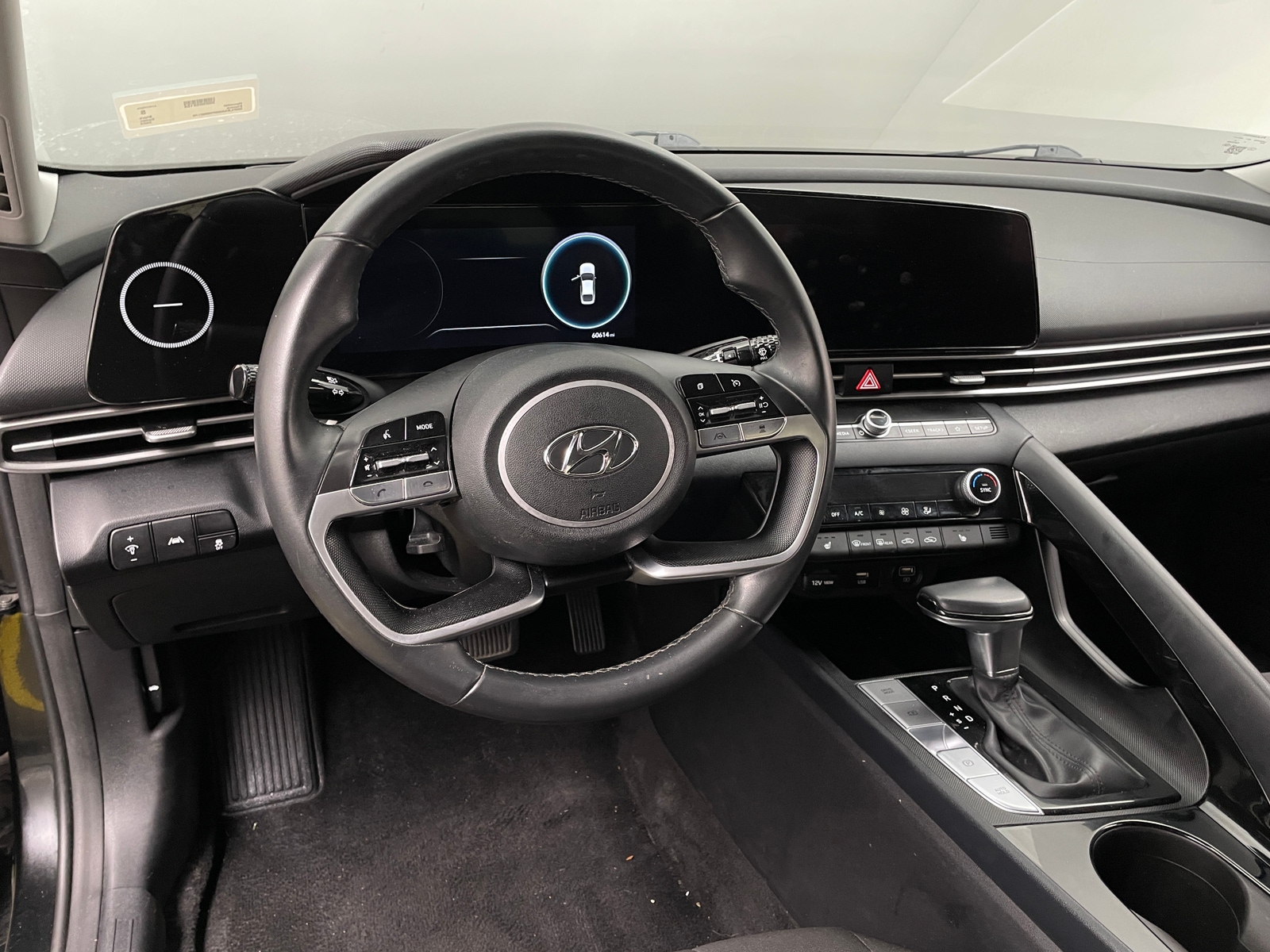 Thumbnail: 2023 Hyundai Elantra - 5