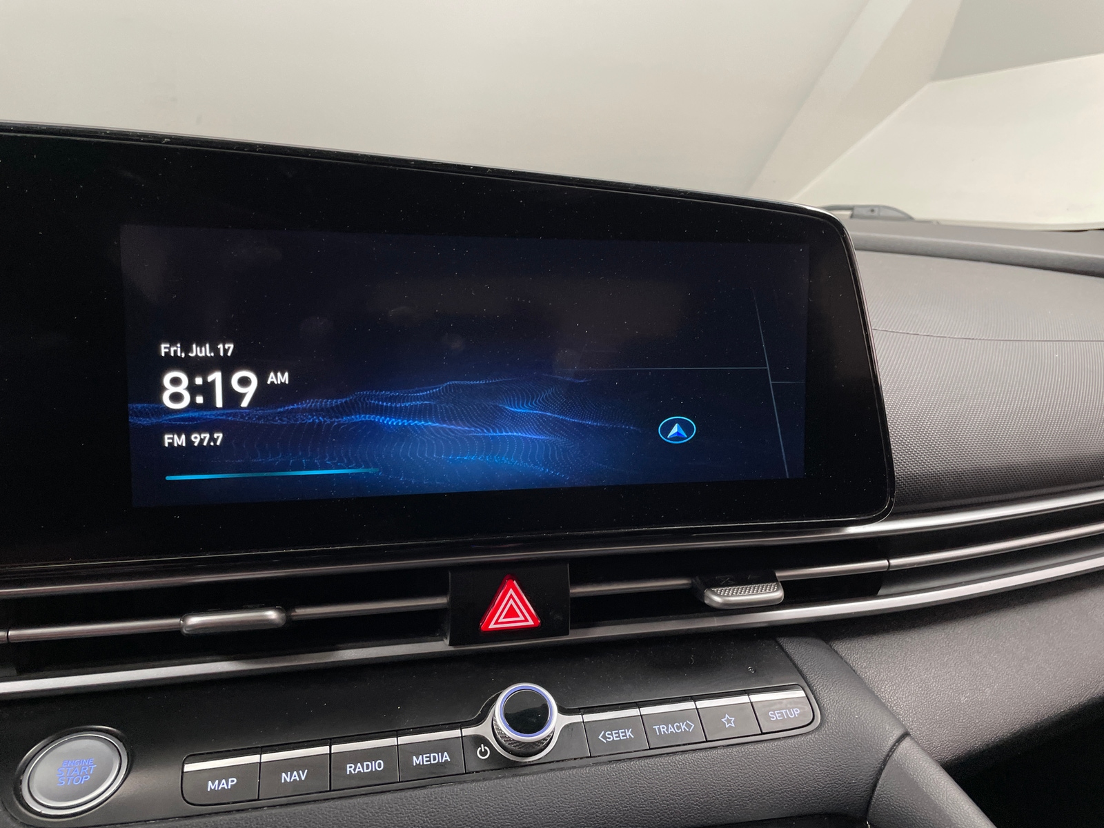 Thumbnail: 2023 Hyundai Elantra - 4