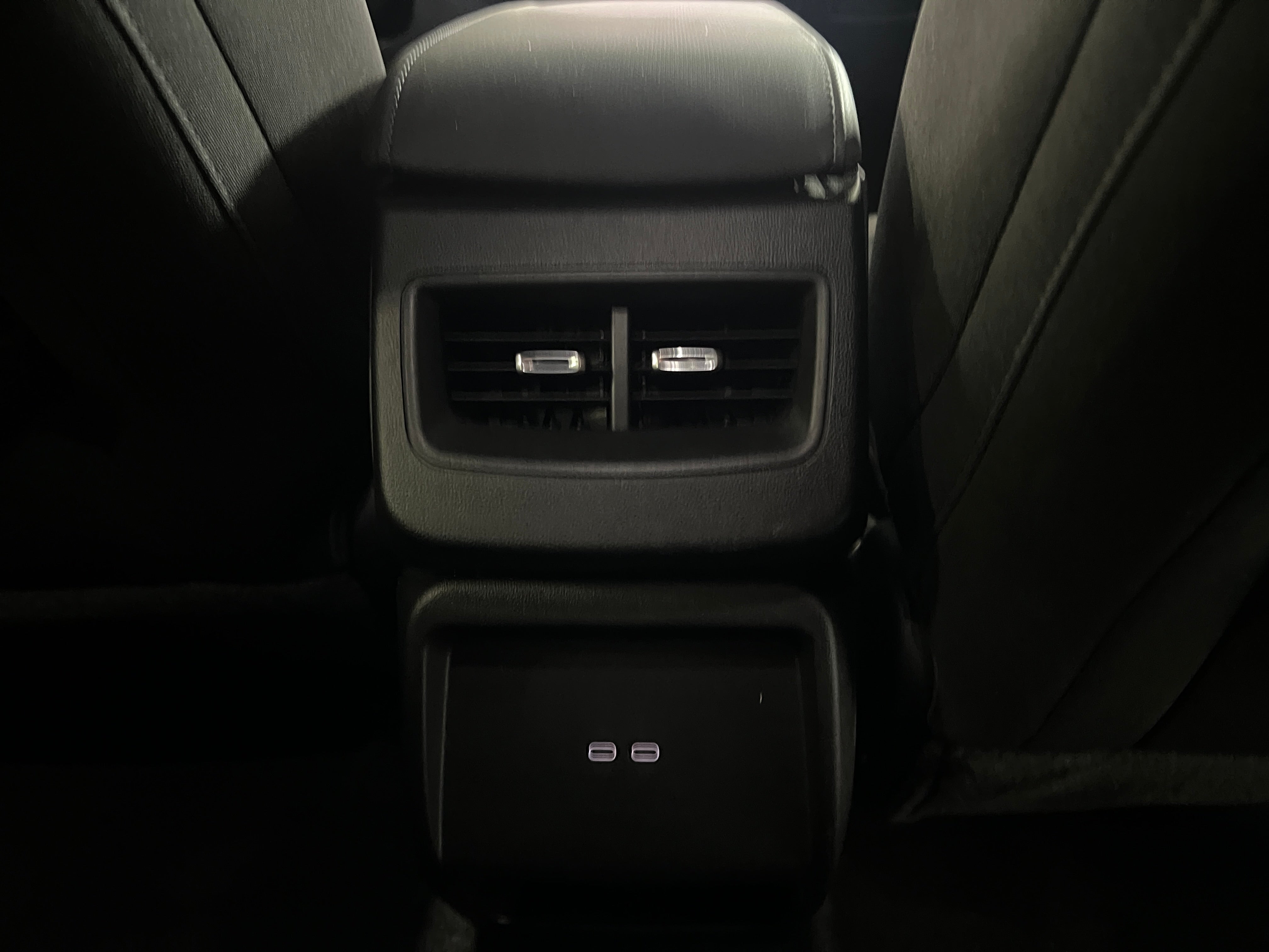 Used 2025 Chevrolet Equinox EV 1LT with VIN 3GN7DMRP4SS207097 for sale in Pewaukee, WI