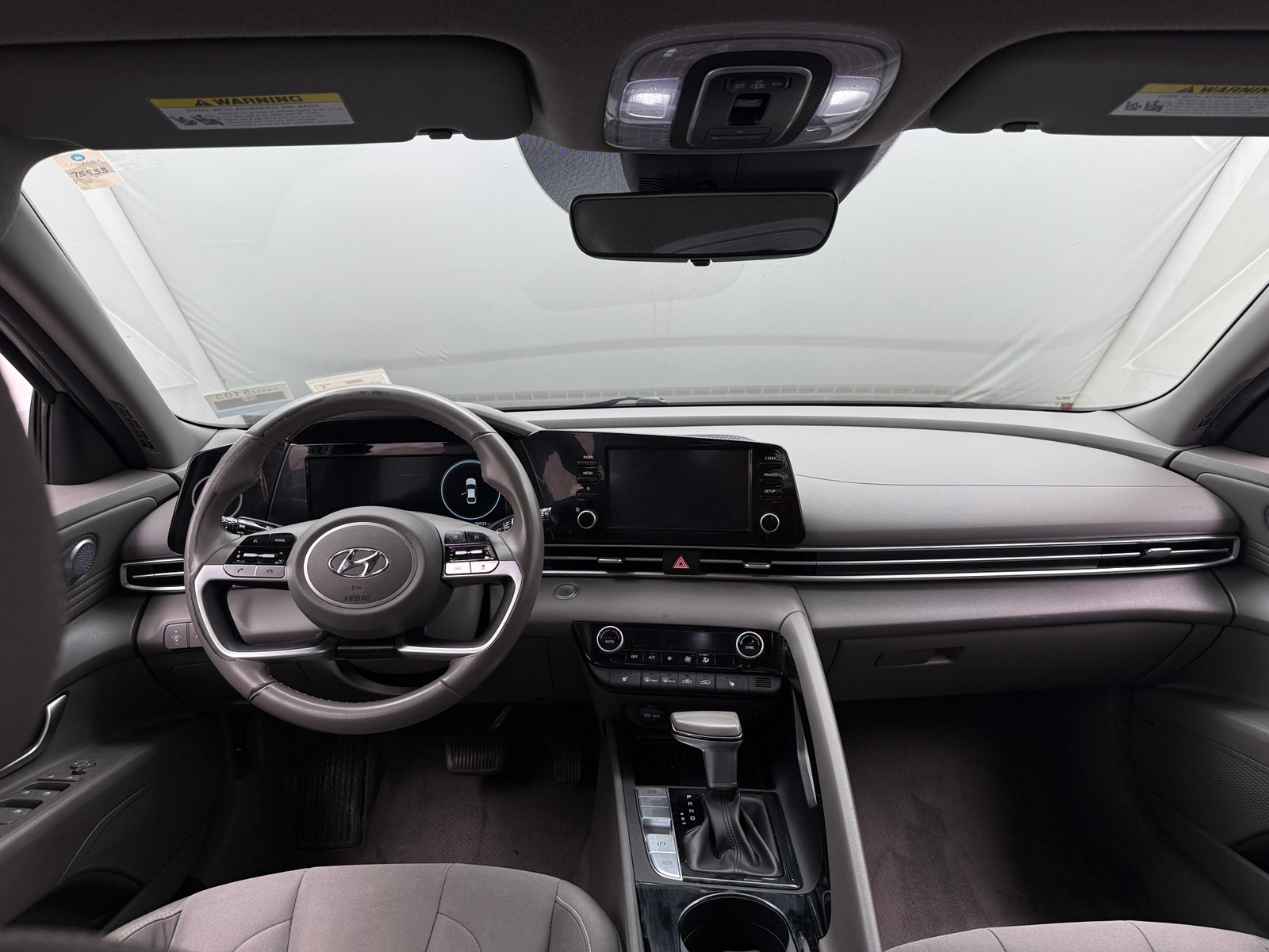 Thumbnail: 2021 Hyundai Elantra - 3