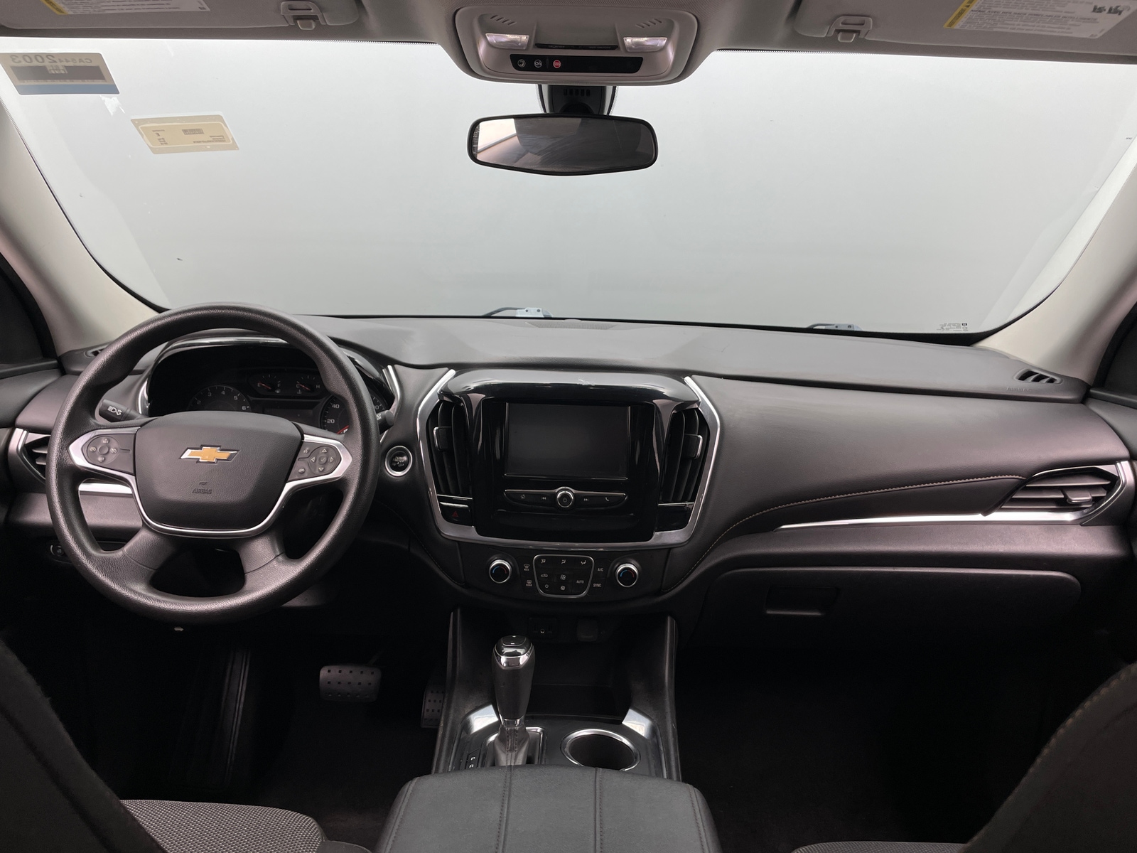 Thumbnail: 2018 Chevrolet Traverse - 3