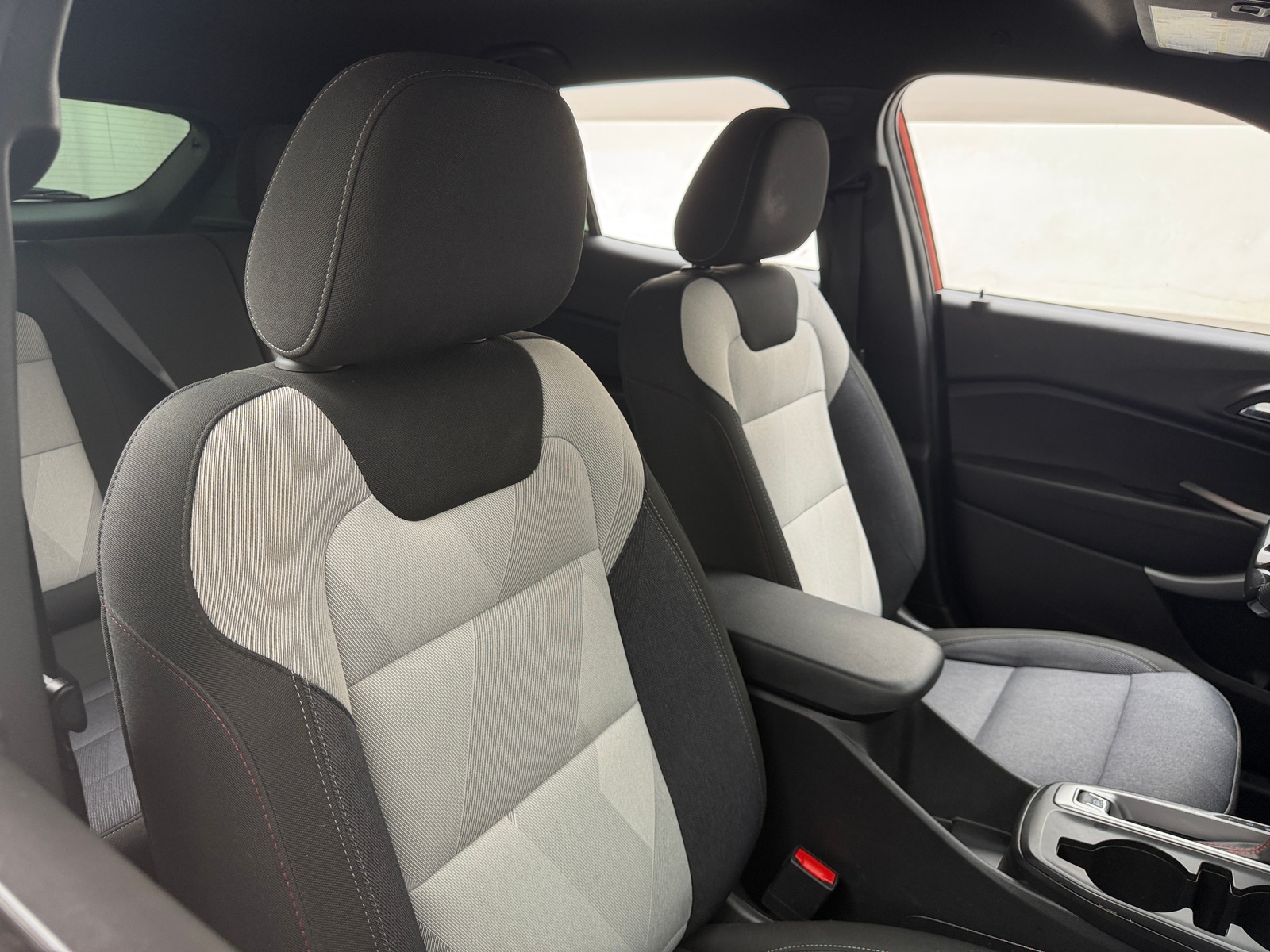 Thumbnail: 2024 Chevrolet Trax - 2