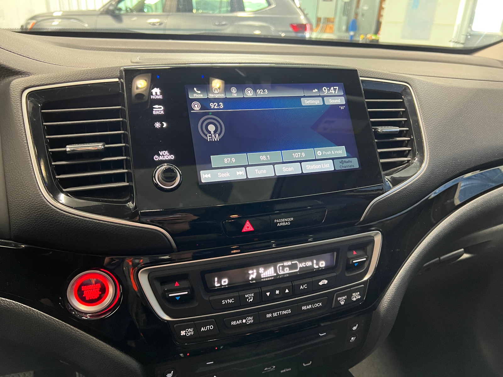 Thumbnail: 2021 Honda Pilot - 3