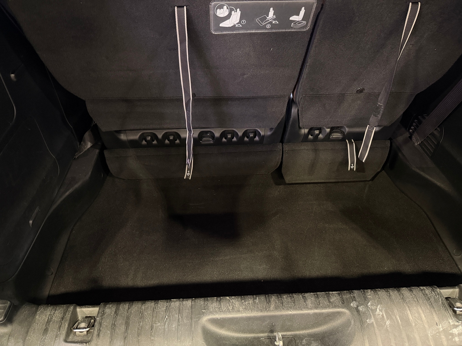 Thumbnail: 2020 Chrysler Pacifica - 6