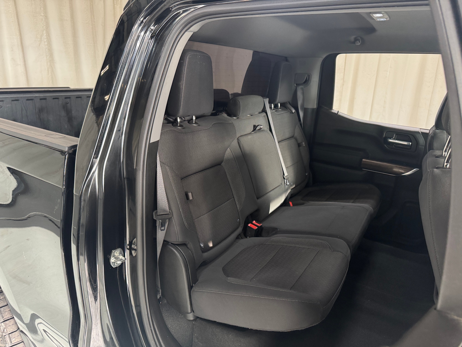 Thumbnail: 2020 Chevrolet Silverado 1500 - 6