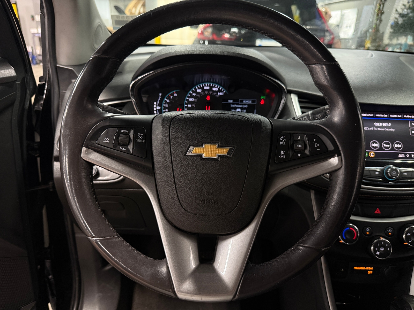 Thumbnail: 2021 Chevrolet Trax - 5