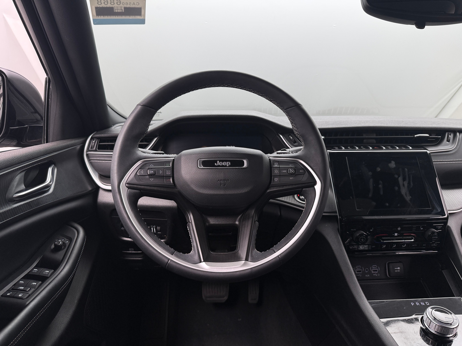 Thumbnail: 2024 Jeep Grand Cherokee L - 5