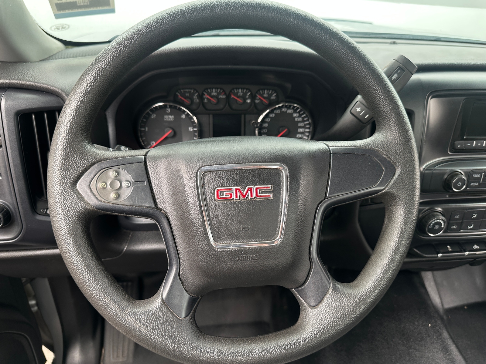 Thumbnail: 2015 GMC Sierra 1500 - 4
