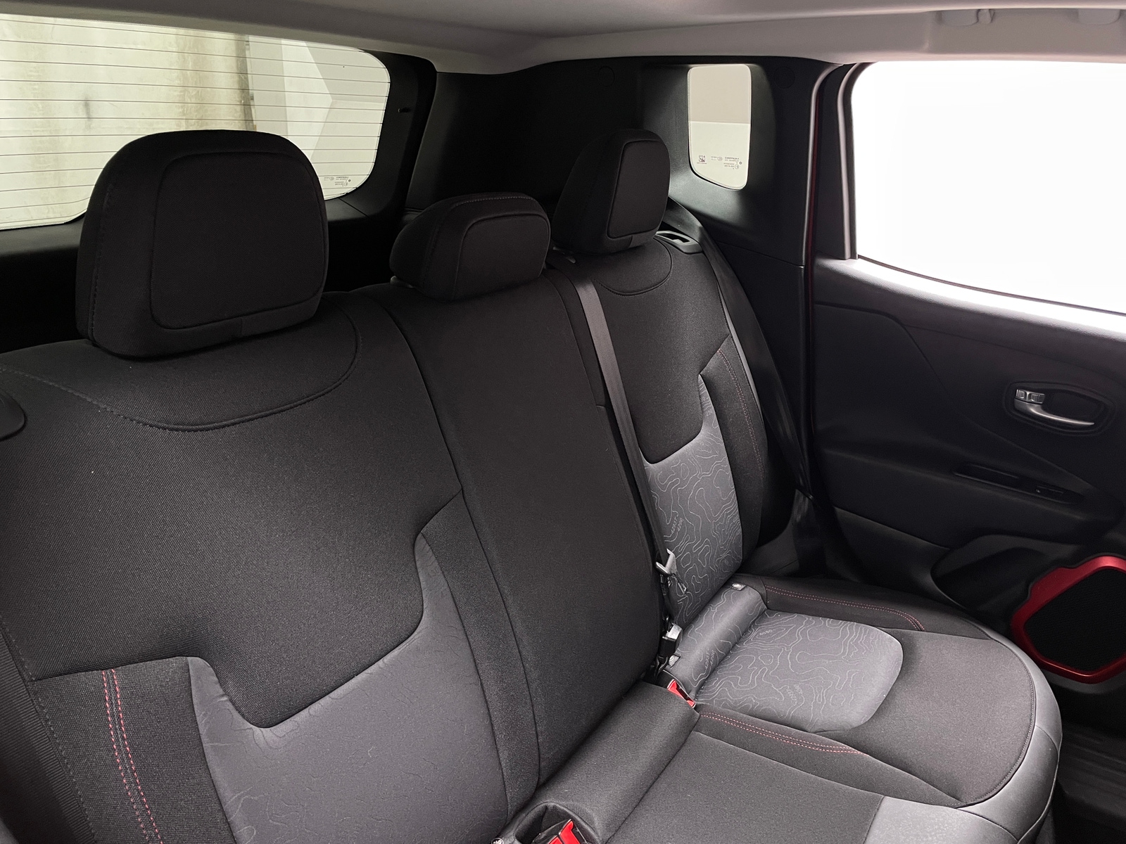 Thumbnail: 2016 Jeep Renegade - 6