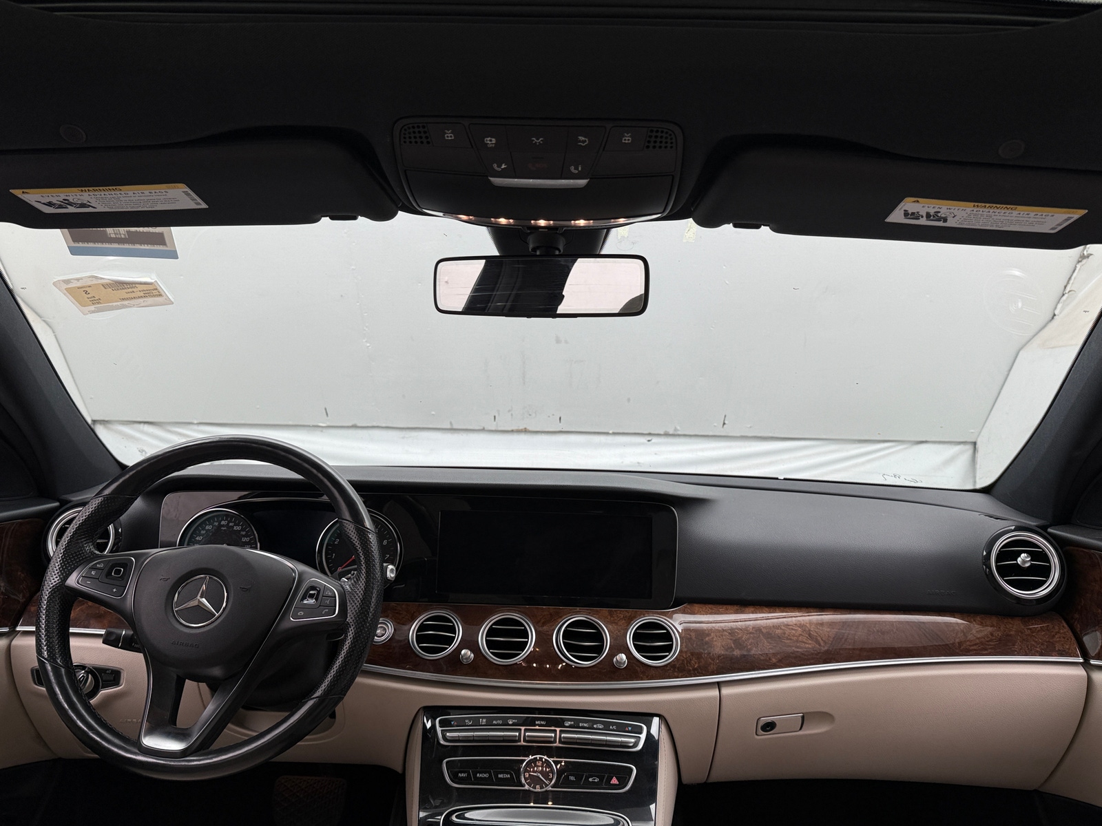Thumbnail: 2018 Mercedes-Benz E-Class - 2