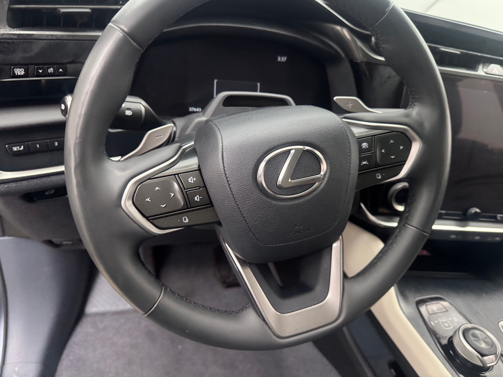 Thumbnail: 2023 Lexus RZ - 4