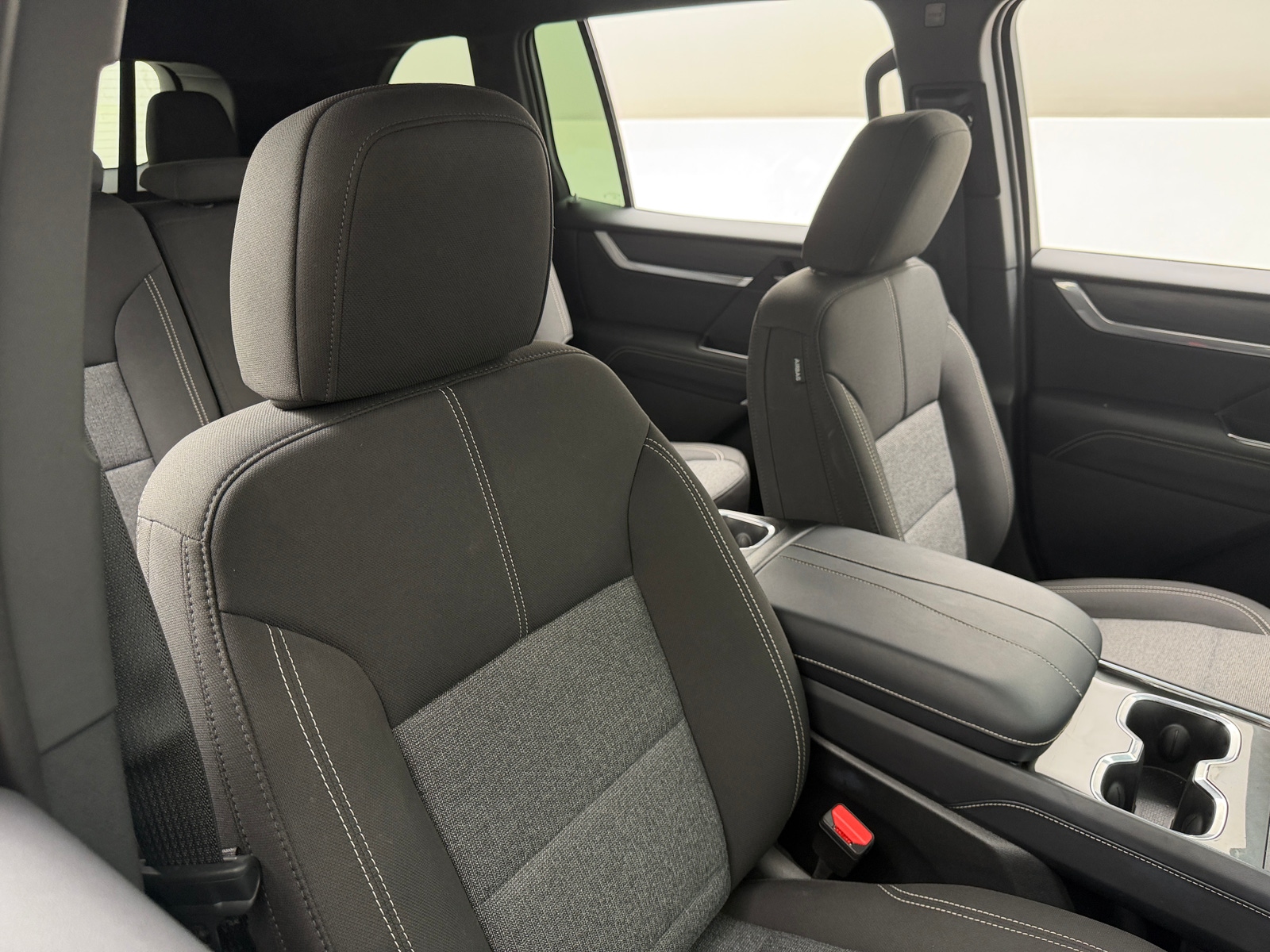 Thumbnail: 2026 GMC Acadia - 2