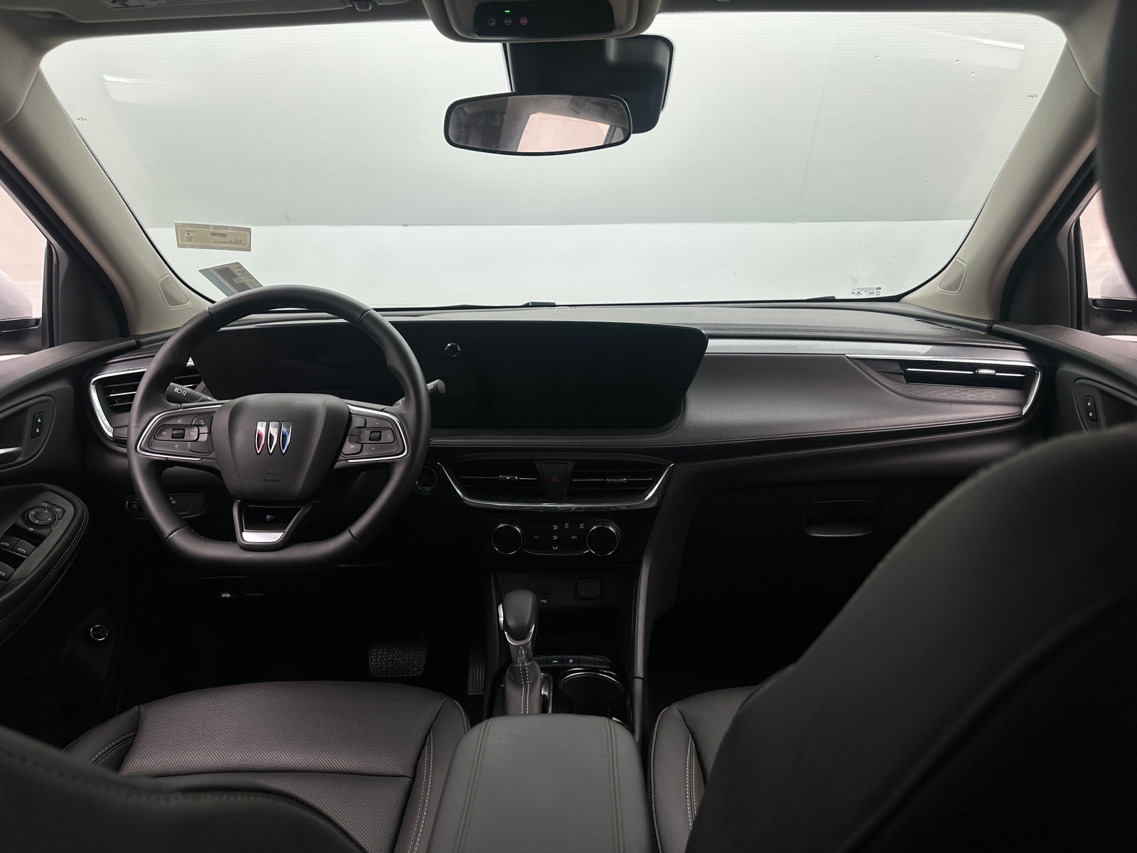 Thumbnail: 2024 Buick Encore GX - 2