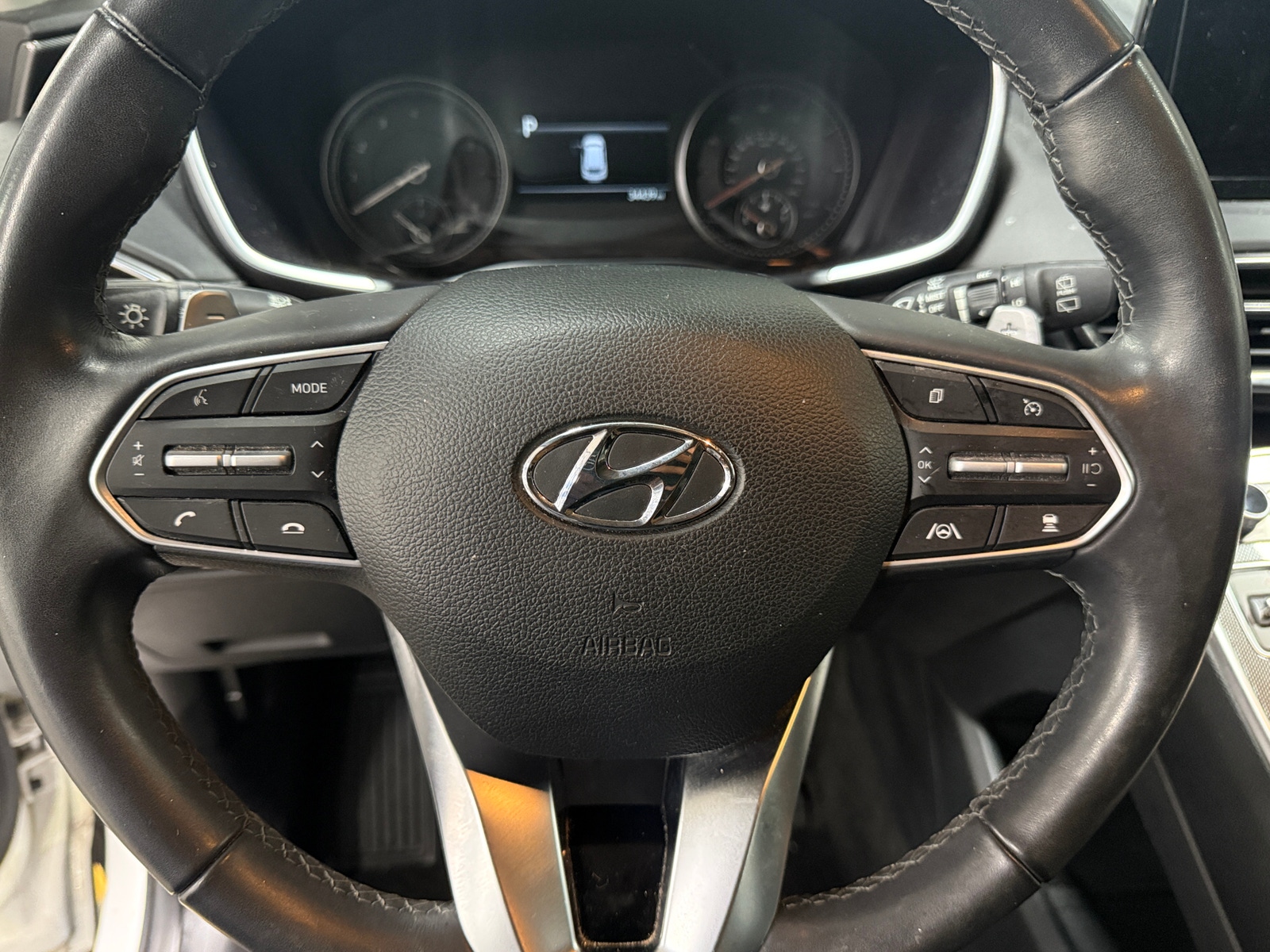 Thumbnail: 2023 Hyundai Santa Fe - 4