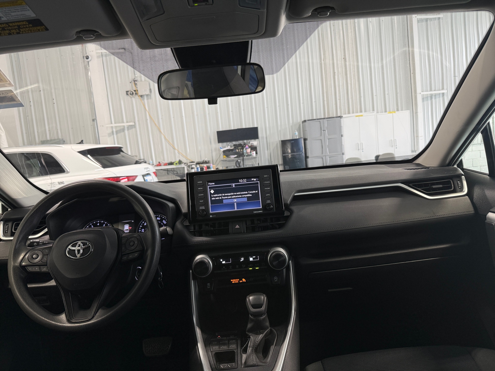Thumbnail: 2020 Toyota RAV4 - 3