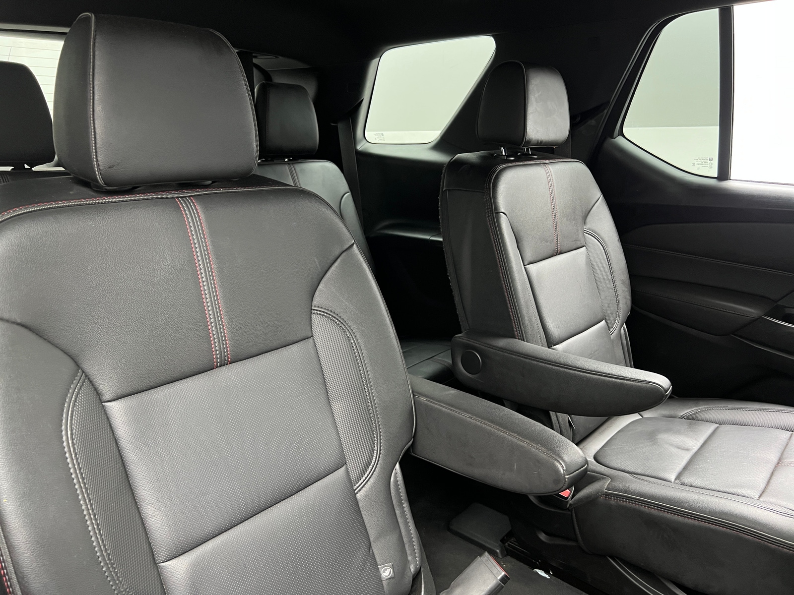 Thumbnail: 2023 Chevrolet Traverse - 5