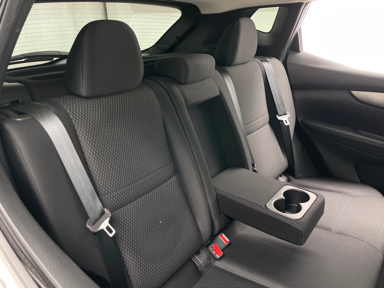 Thumbnail: 2019 Nissan Rogue Sport - 6