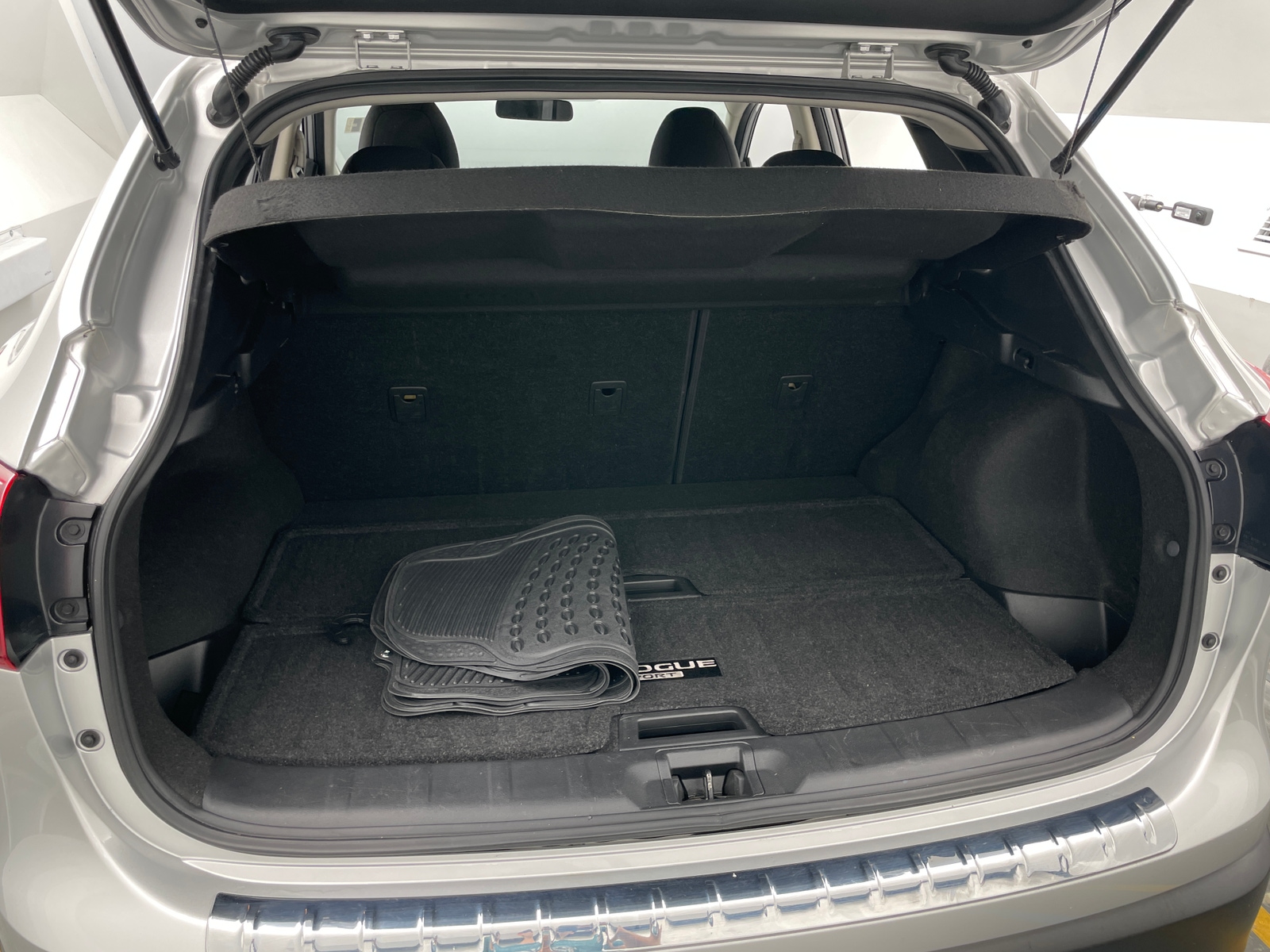 Thumbnail: 2019 Nissan Rogue Sport - 7