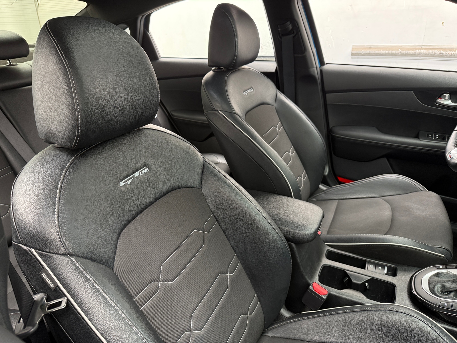Thumbnail: 2022 Kia Forte - 2