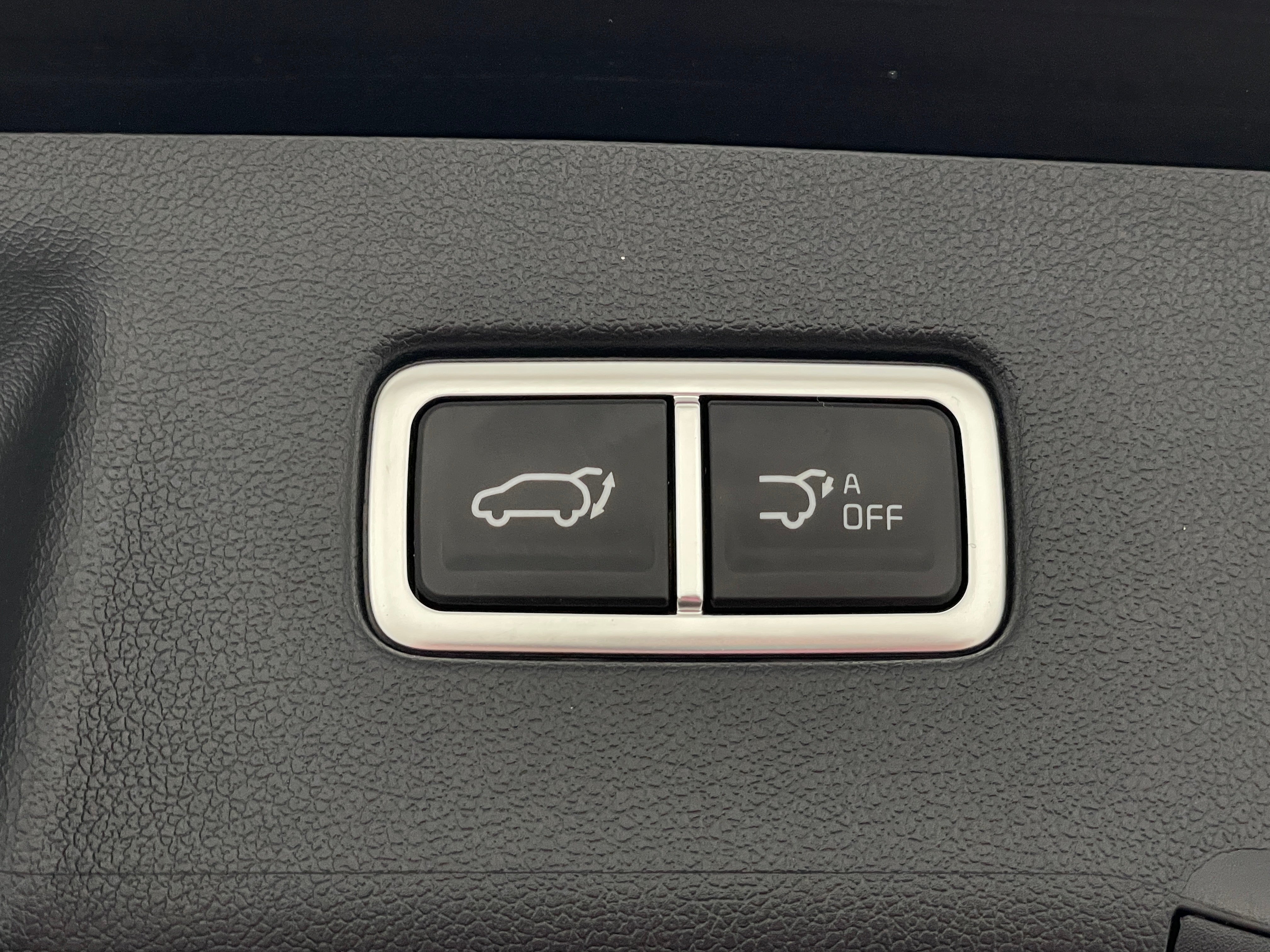 2026 Kia Sorento EX - Photo 18