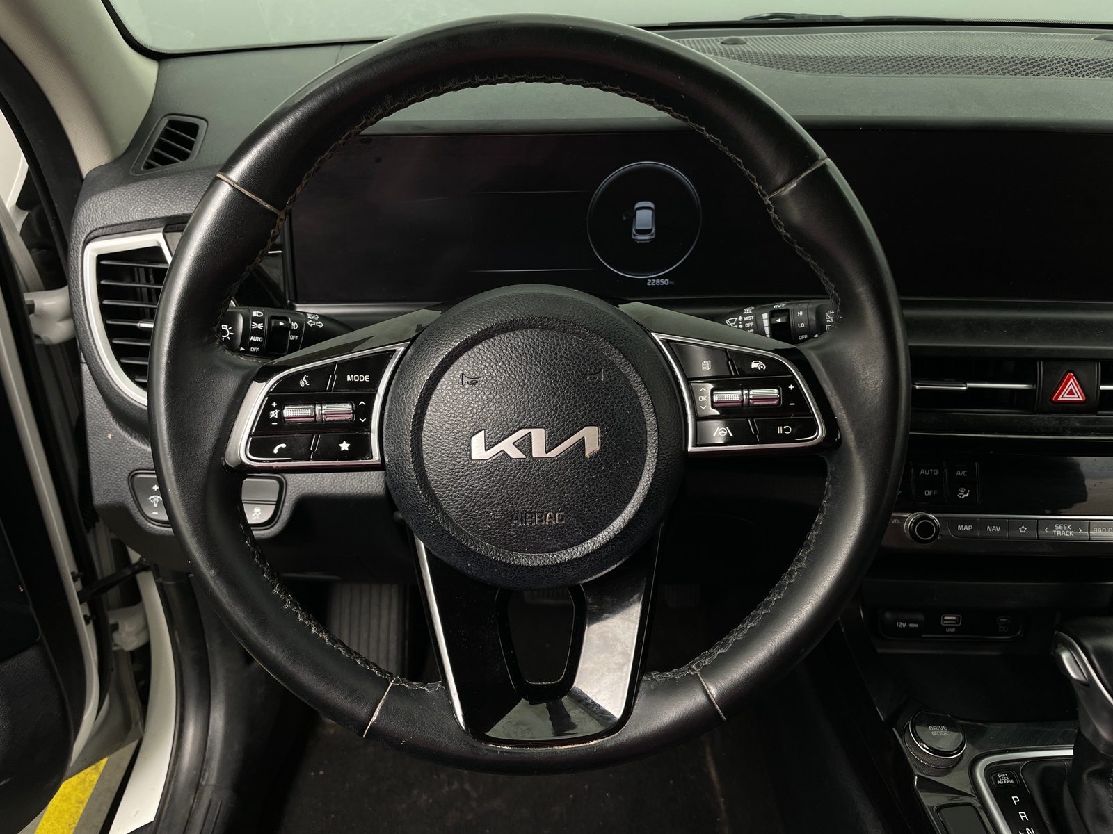 Thumbnail: 2024 Kia Seltos - 4