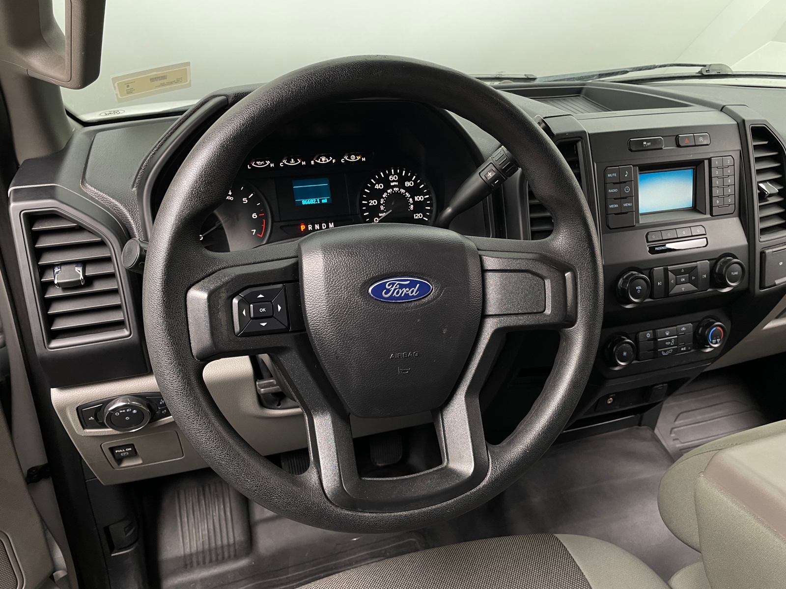 Thumbnail: 2020 Ford Econoline - 5