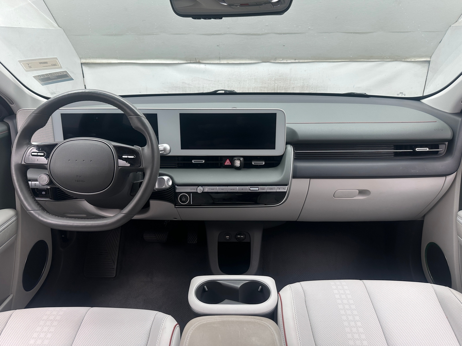 Thumbnail: 2023 Hyundai Ioniq 5 - 2