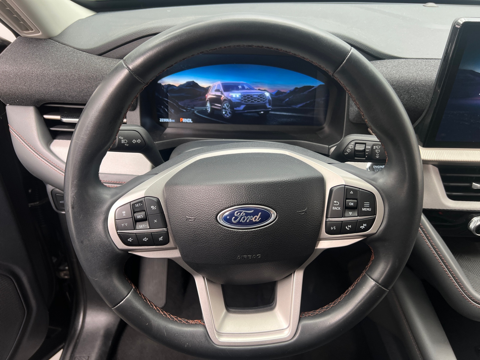 Thumbnail: 2025 Ford Explorer - 5