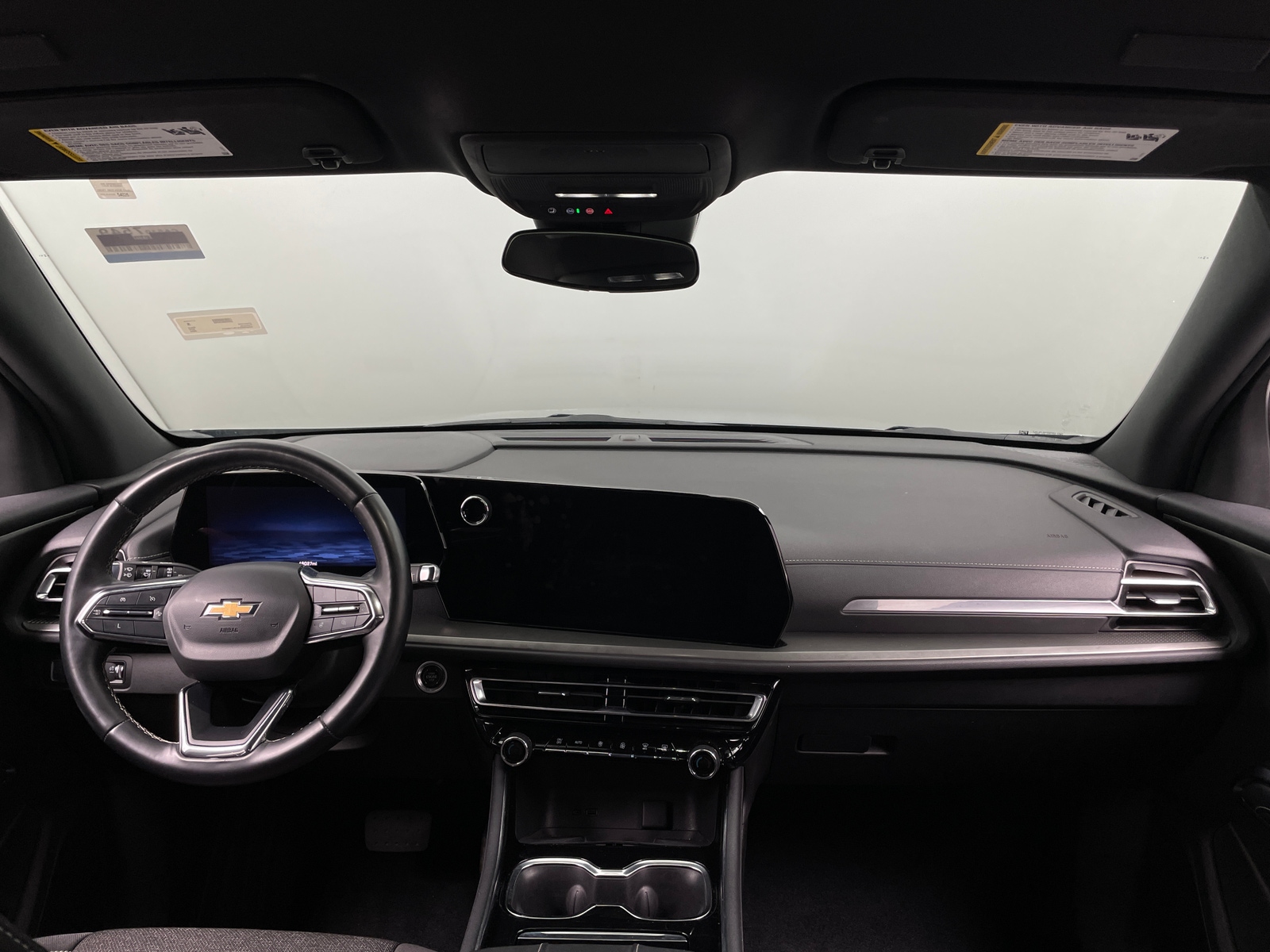 Thumbnail: 2024 Chevrolet Traverse - 3