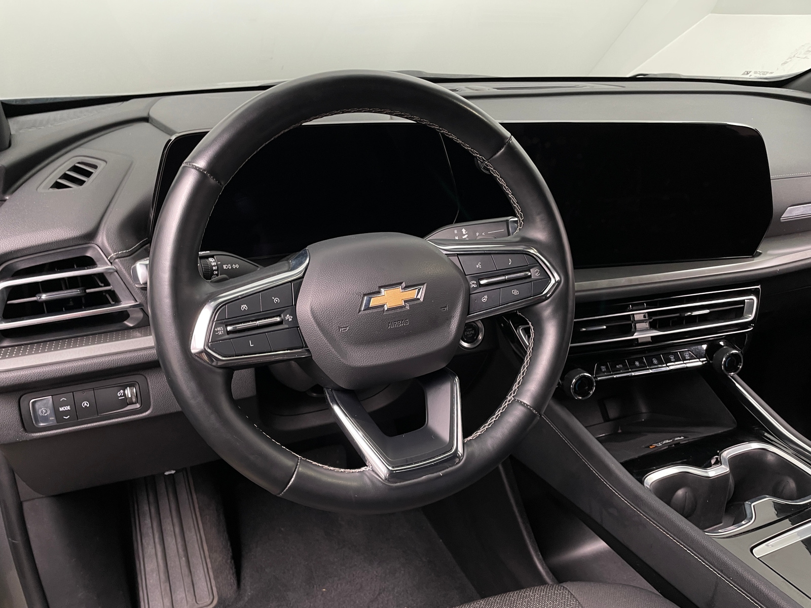 Thumbnail: 2024 Chevrolet Traverse - 5