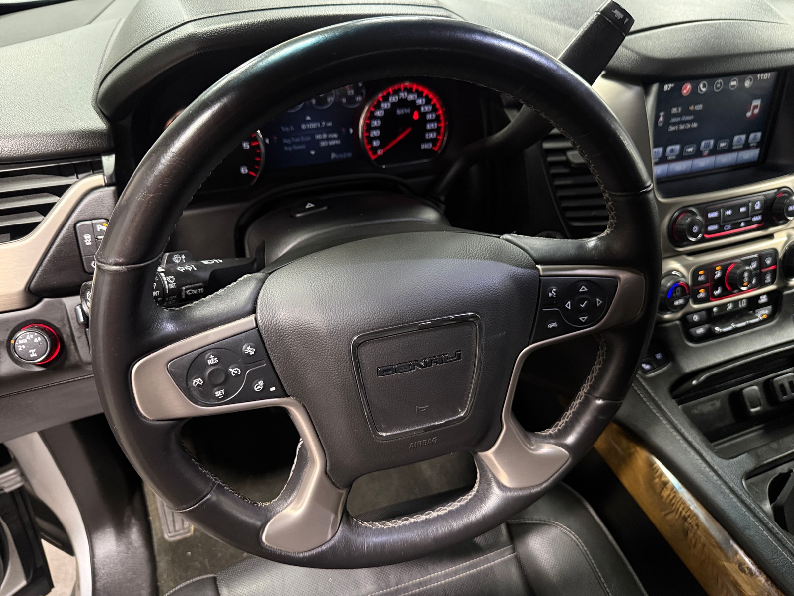 Thumbnail: 2016 GMC Yukon XL - 4