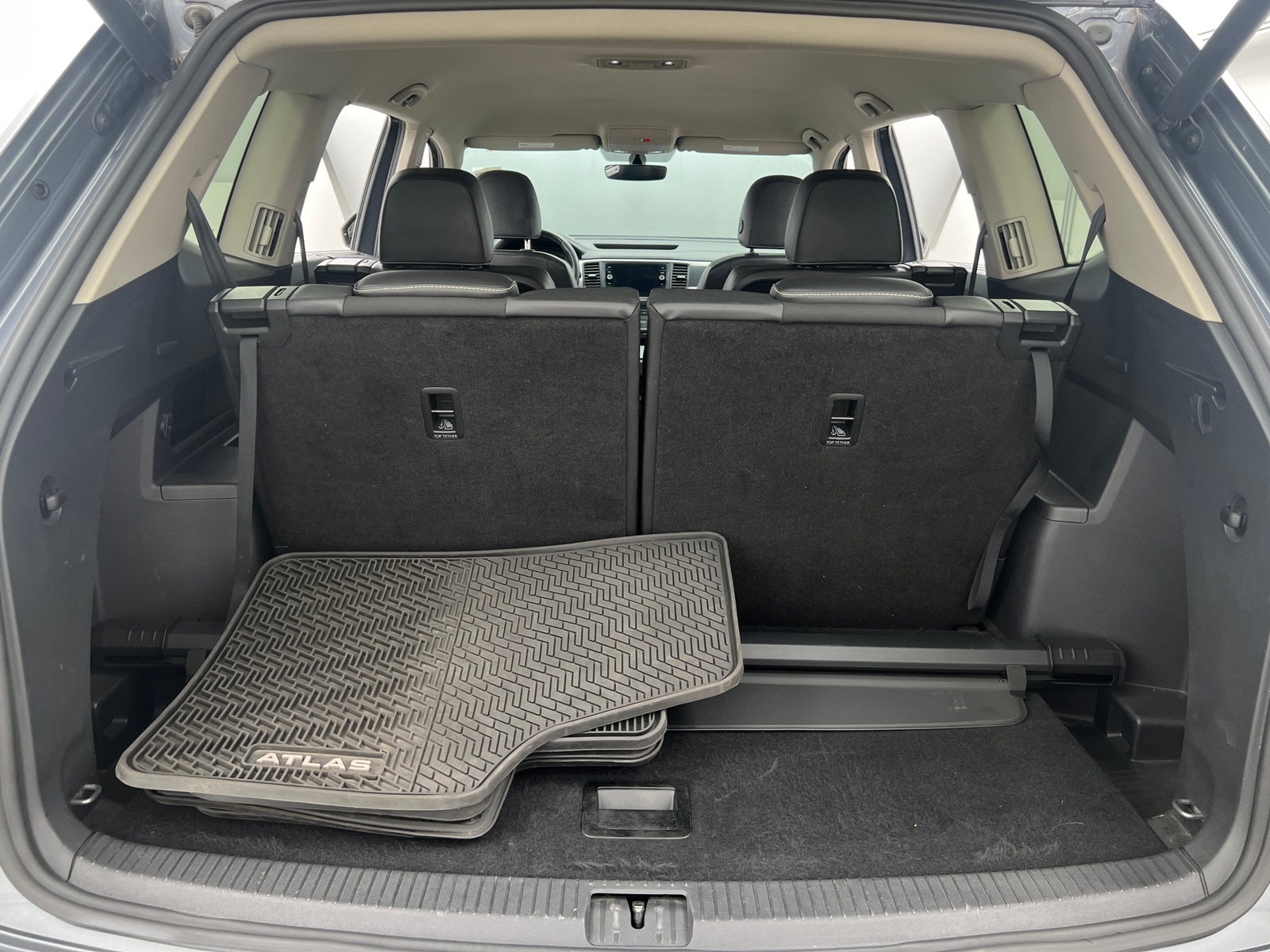Thumbnail: 2021 Volkswagen Atlas - 6