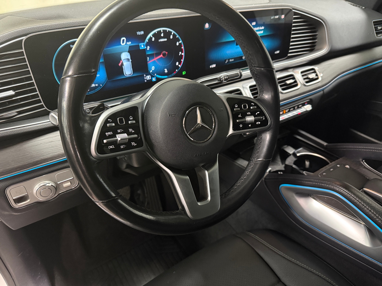 Thumbnail: 2021 Mercedes-Benz GLE - 4