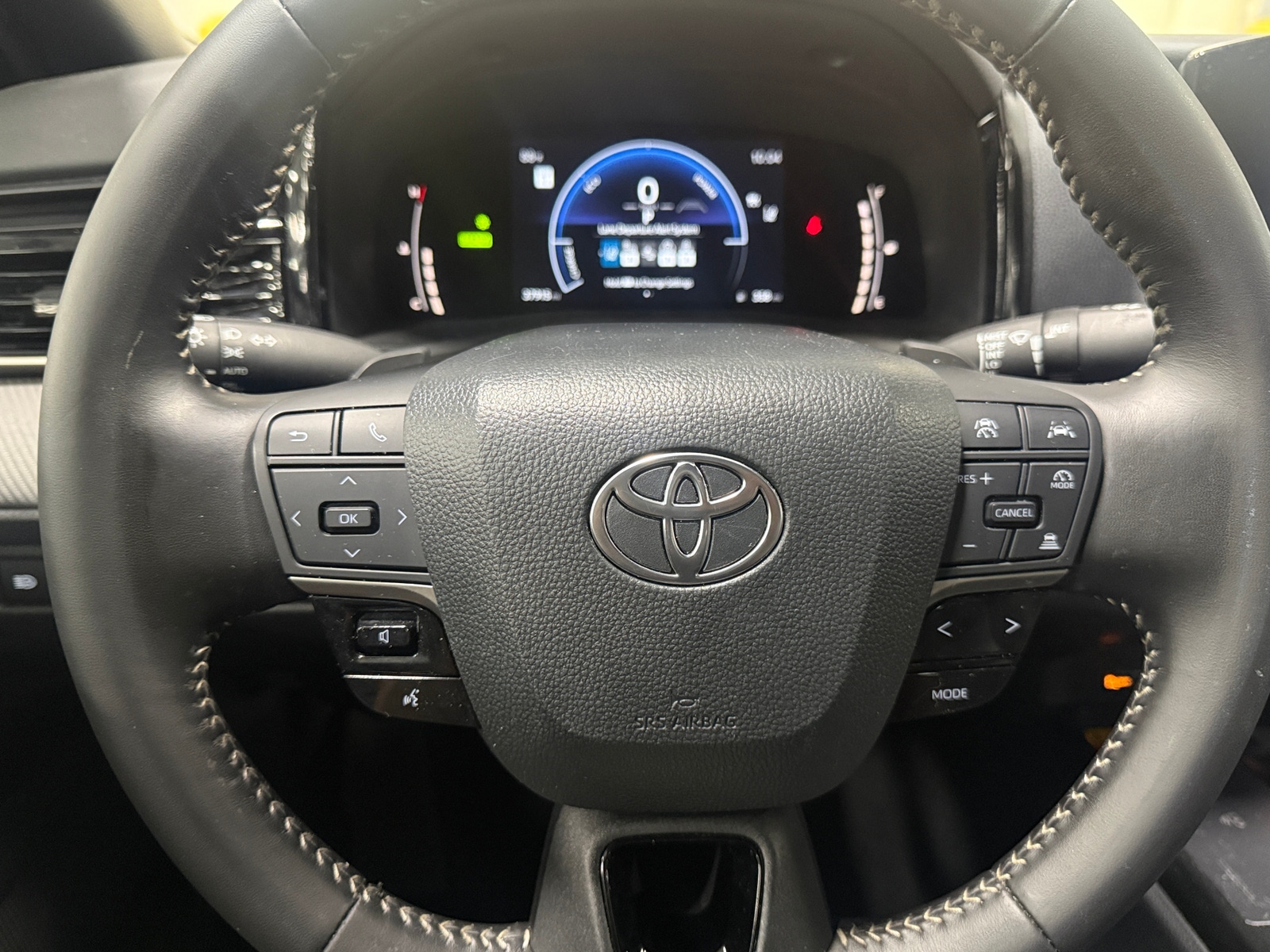 Thumbnail: 2025 Toyota Camry - 4
