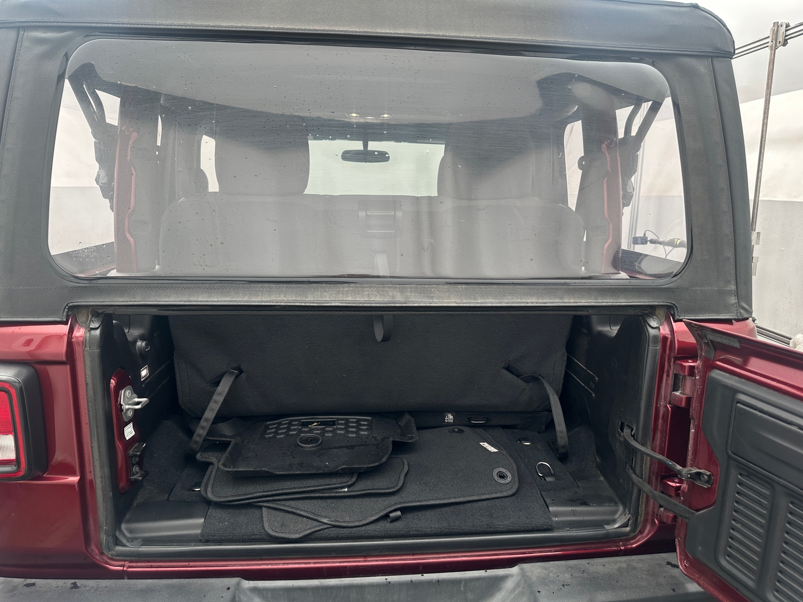 Thumbnail: 2022 Jeep Wrangler - 6