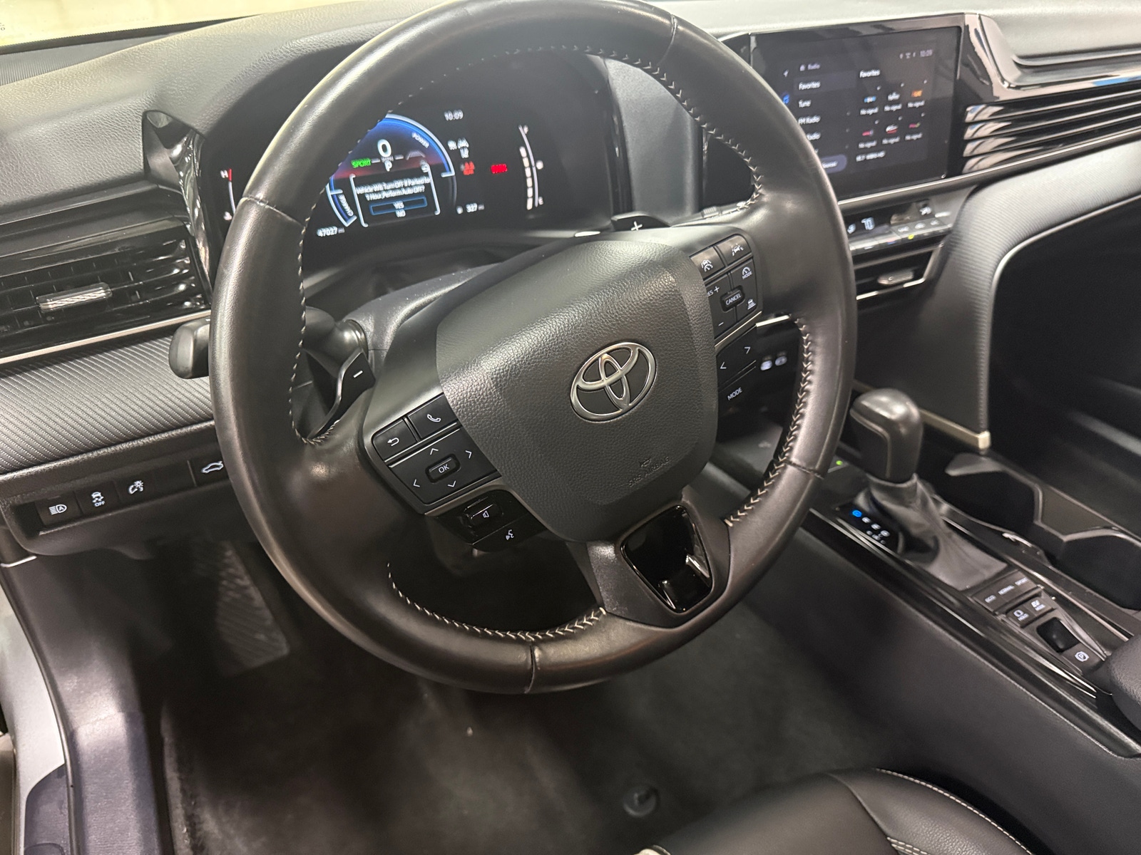 Thumbnail: 2025 Toyota Camry - 5