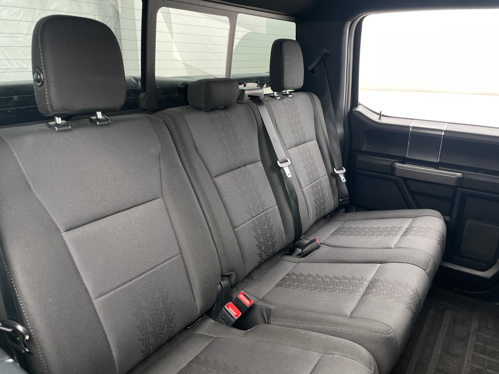Thumbnail: 2019 Ford Econoline - 6