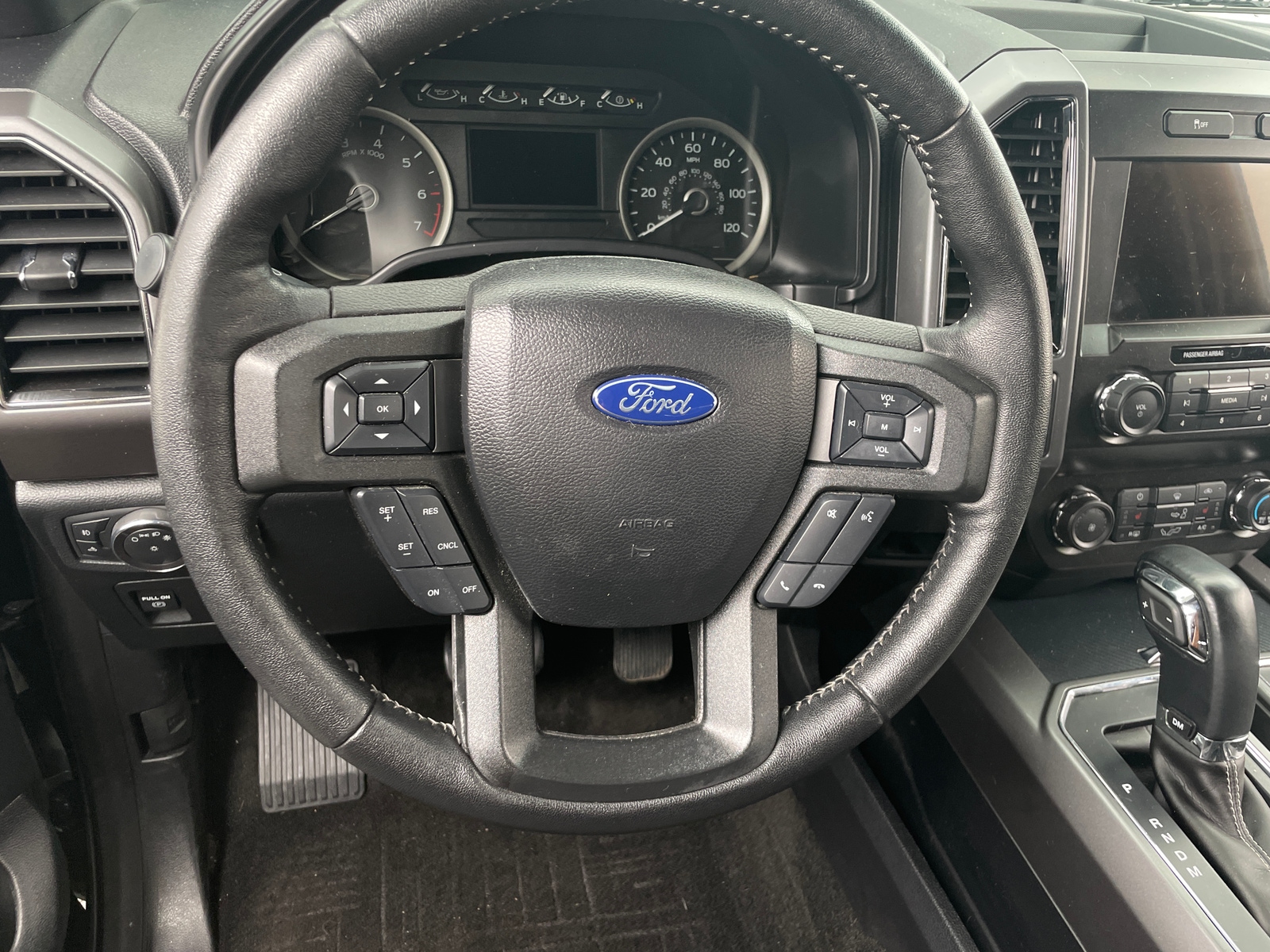 Thumbnail: 2019 Ford Econoline - 5