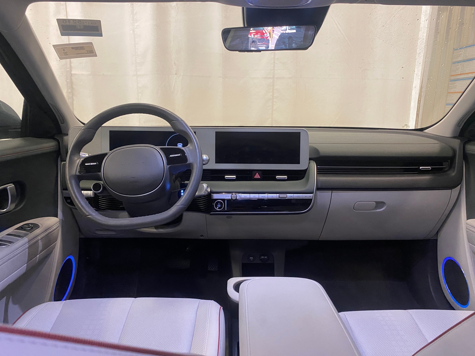 Thumbnail: 2023 Hyundai Ioniq 5 - 2