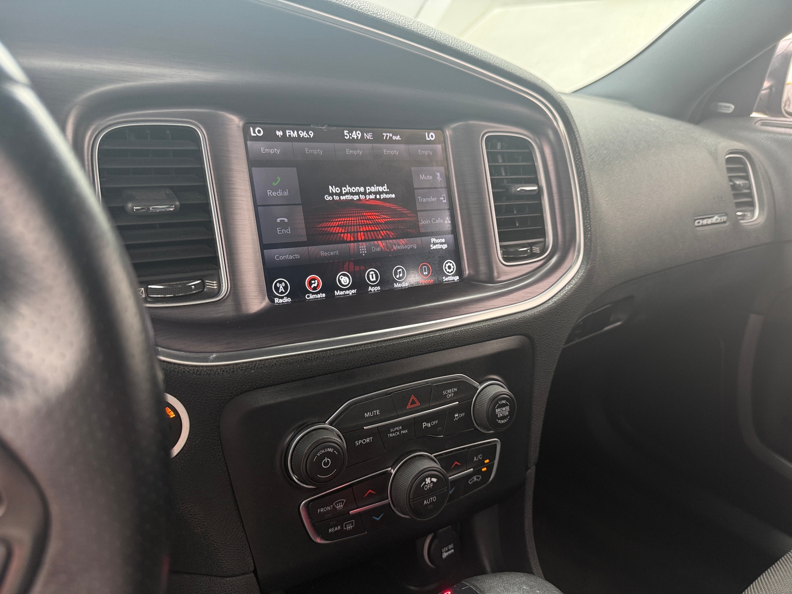 Thumbnail: 2017 Dodge Charger - 4