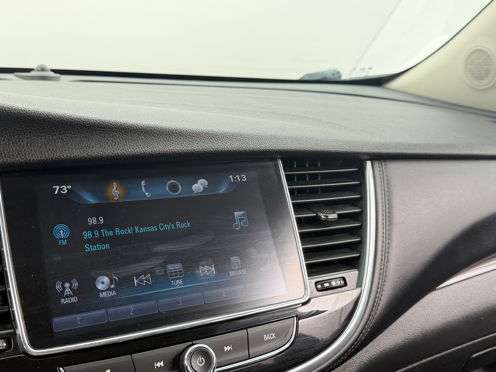 Thumbnail: 2020 Buick Encore - 3