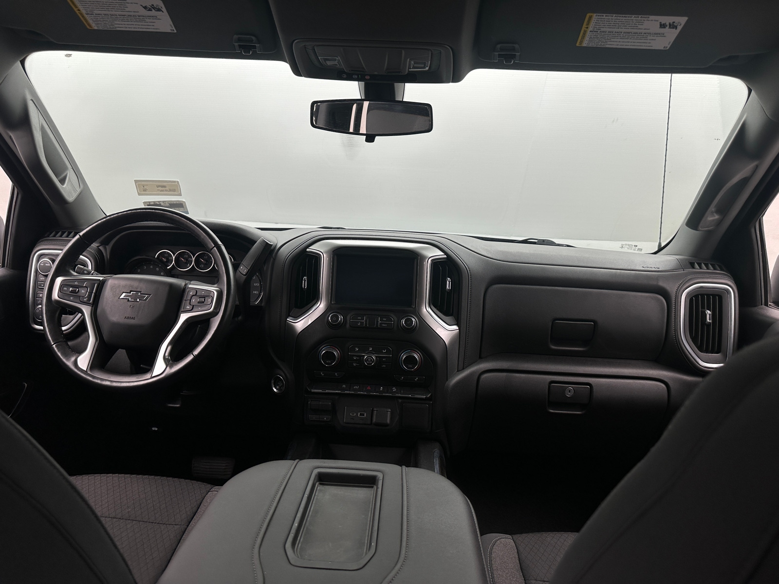 Thumbnail: 2020 Chevrolet Silverado 1500 - 3