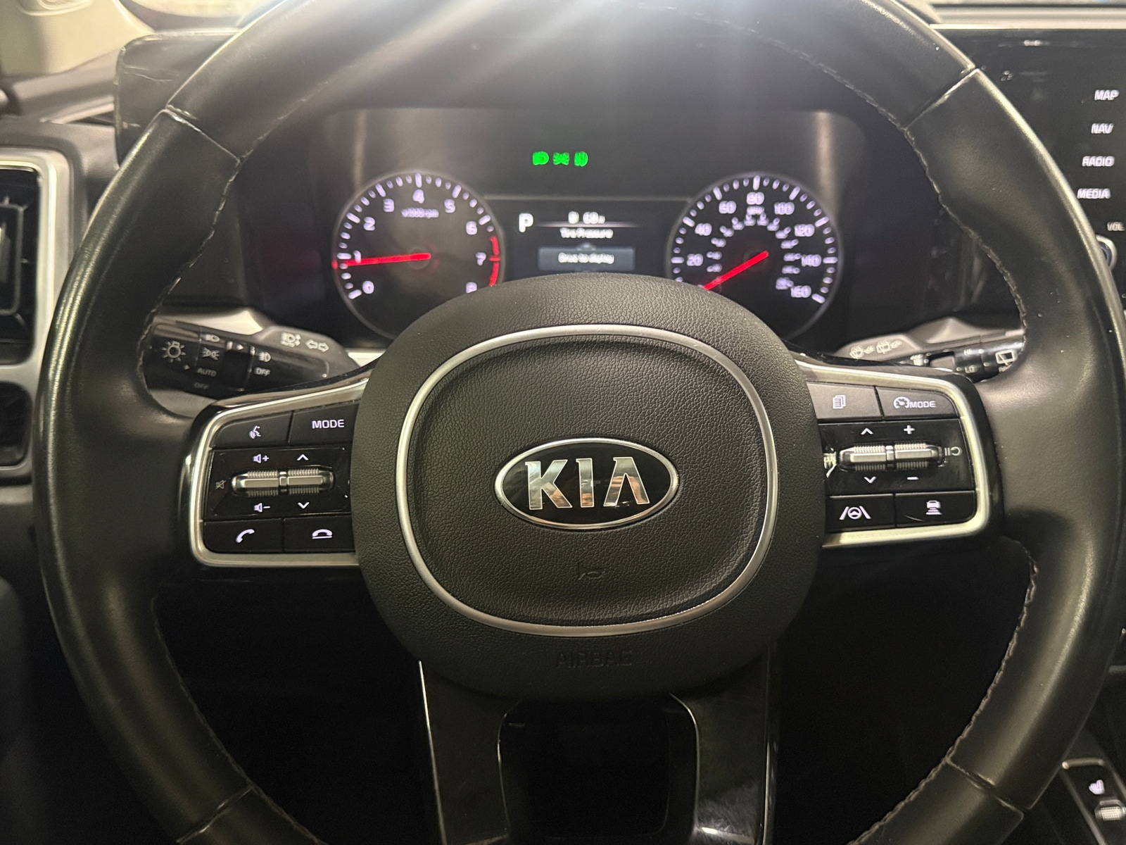Thumbnail: 2021 Kia Sorento - 4